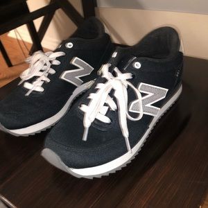 Black New Balances